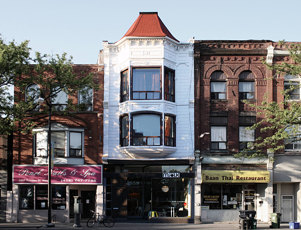 Mjolk Store Canada 1