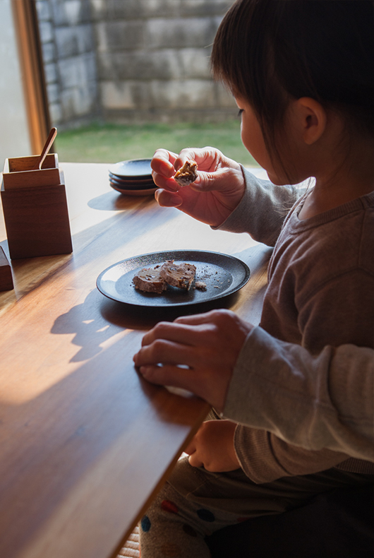 Fujii Works objects in use at their home in Ono City, Hyogo Prefecture.