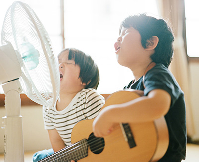 Haru and Mina by Japanese Photographer Hideaki Hamada