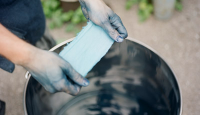 Dip-Dyeing in Indigo, Metsa Clothing